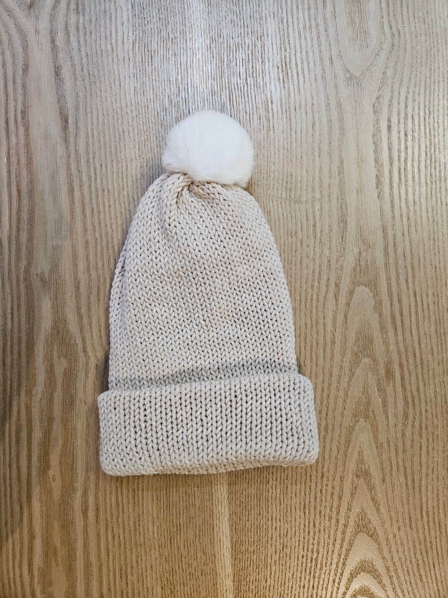 Tuque Neige Éclatante avec Pompon Douillet