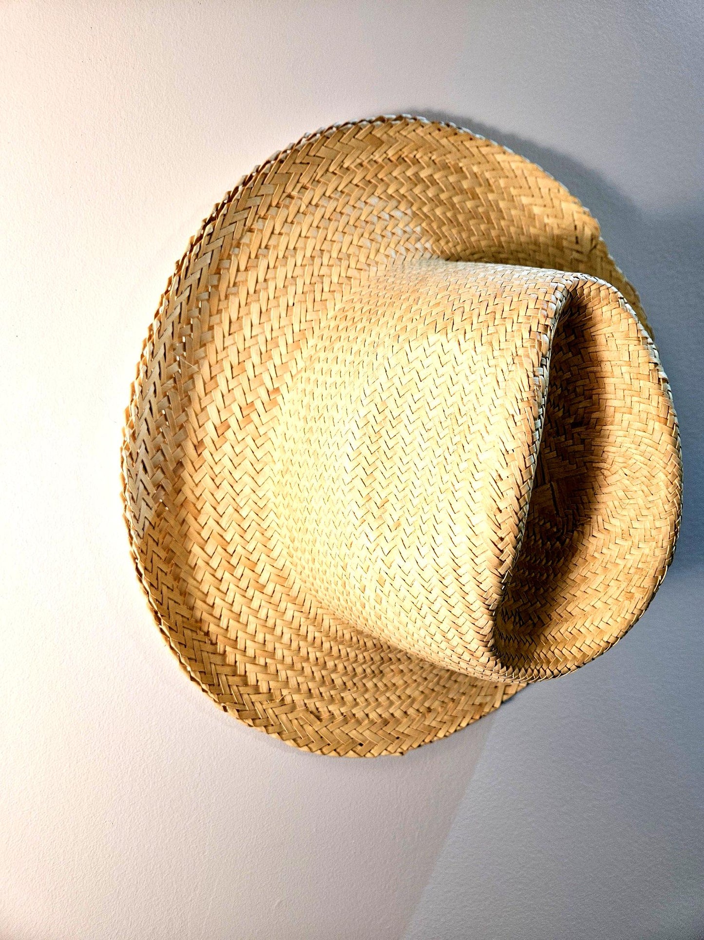 Chapeau Élégance Bohème en Tressage Naturel